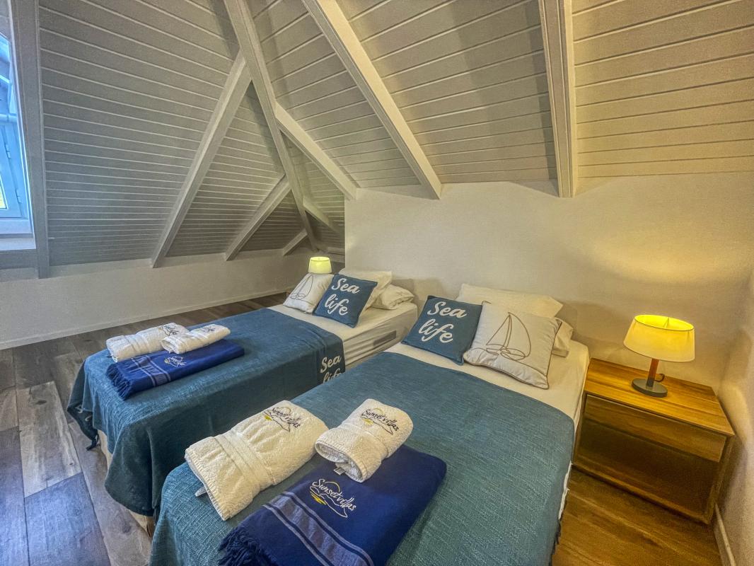 35.Location villa piscine vue mer Bouillante Guadeloupe_Chambre 4